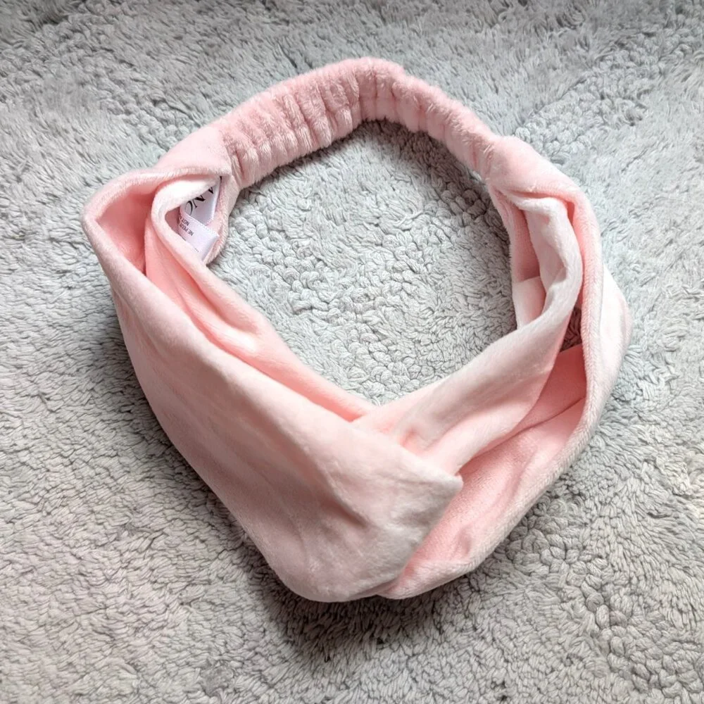 Brand New Lancome LC Instit Head Band in pink